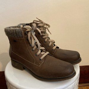 Rieker Ankle Boots in Beige & Olive